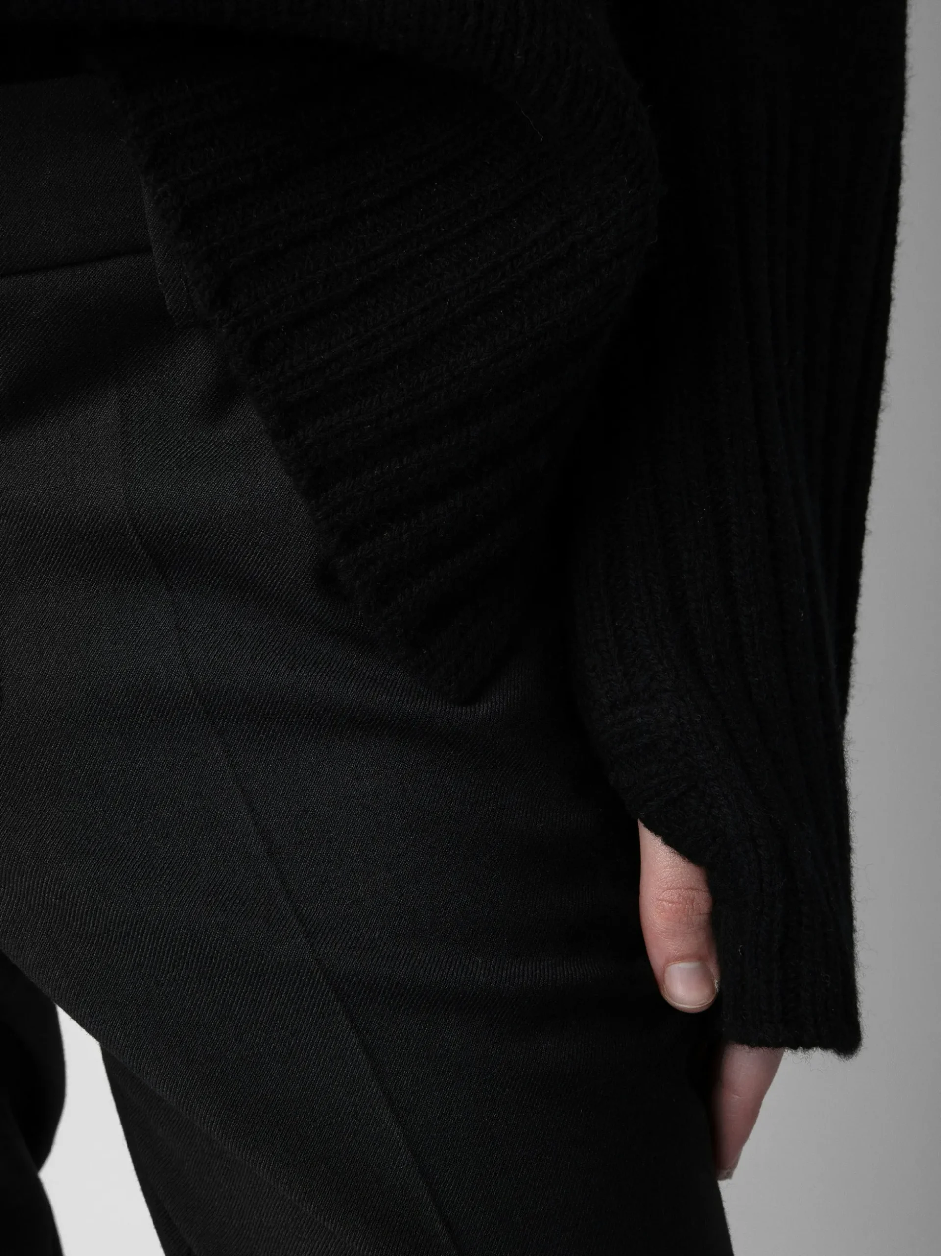 alma_rock_amp_roll_sweater_2.webp Zadig&Voltaire Alma Rock & Roll Sweater Black Cheap