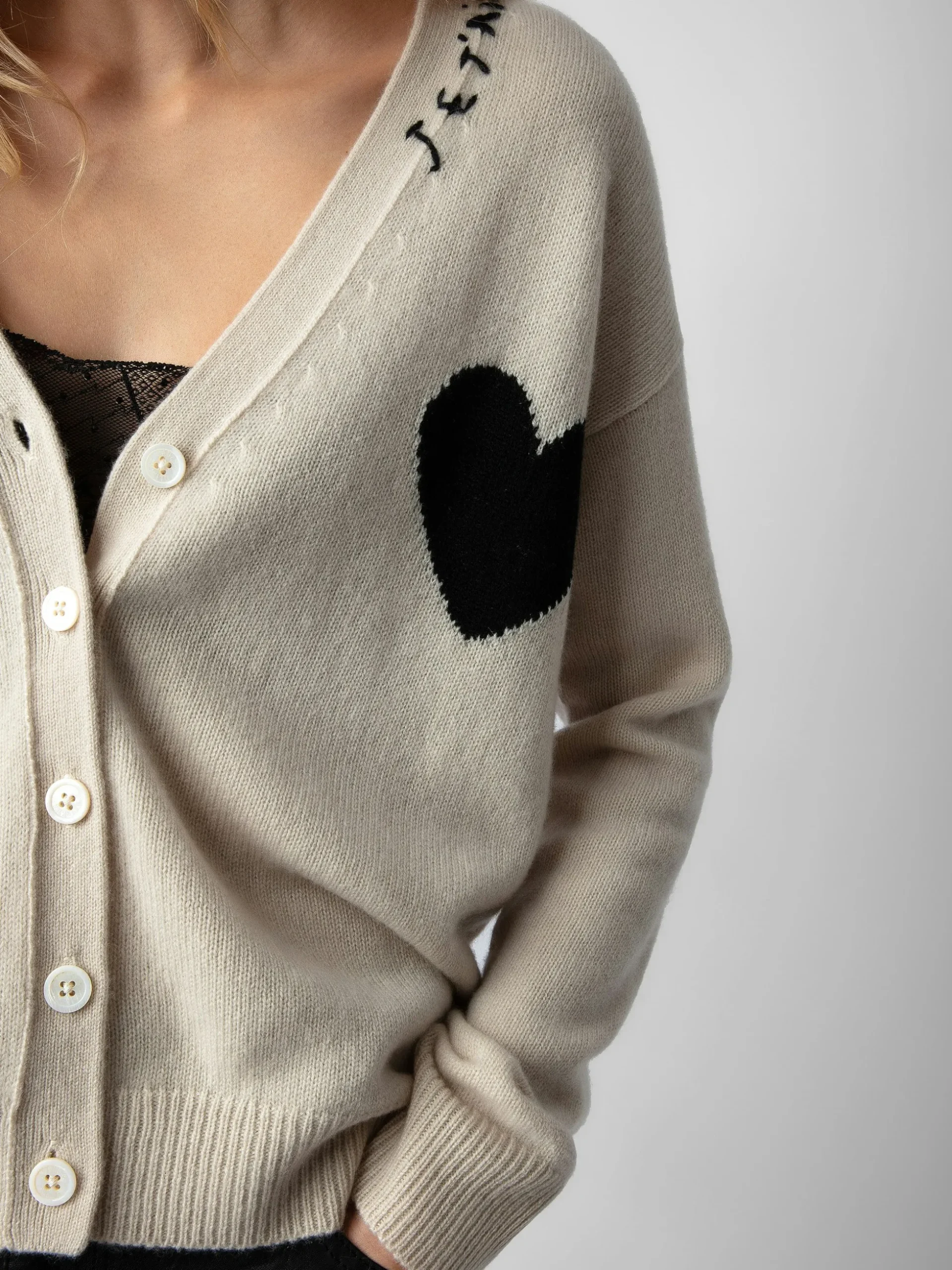 mirka_cashmere_cardigan_2.webp Zadig&Voltaire Mirka Cashmere Cardigan Judo Fashion
