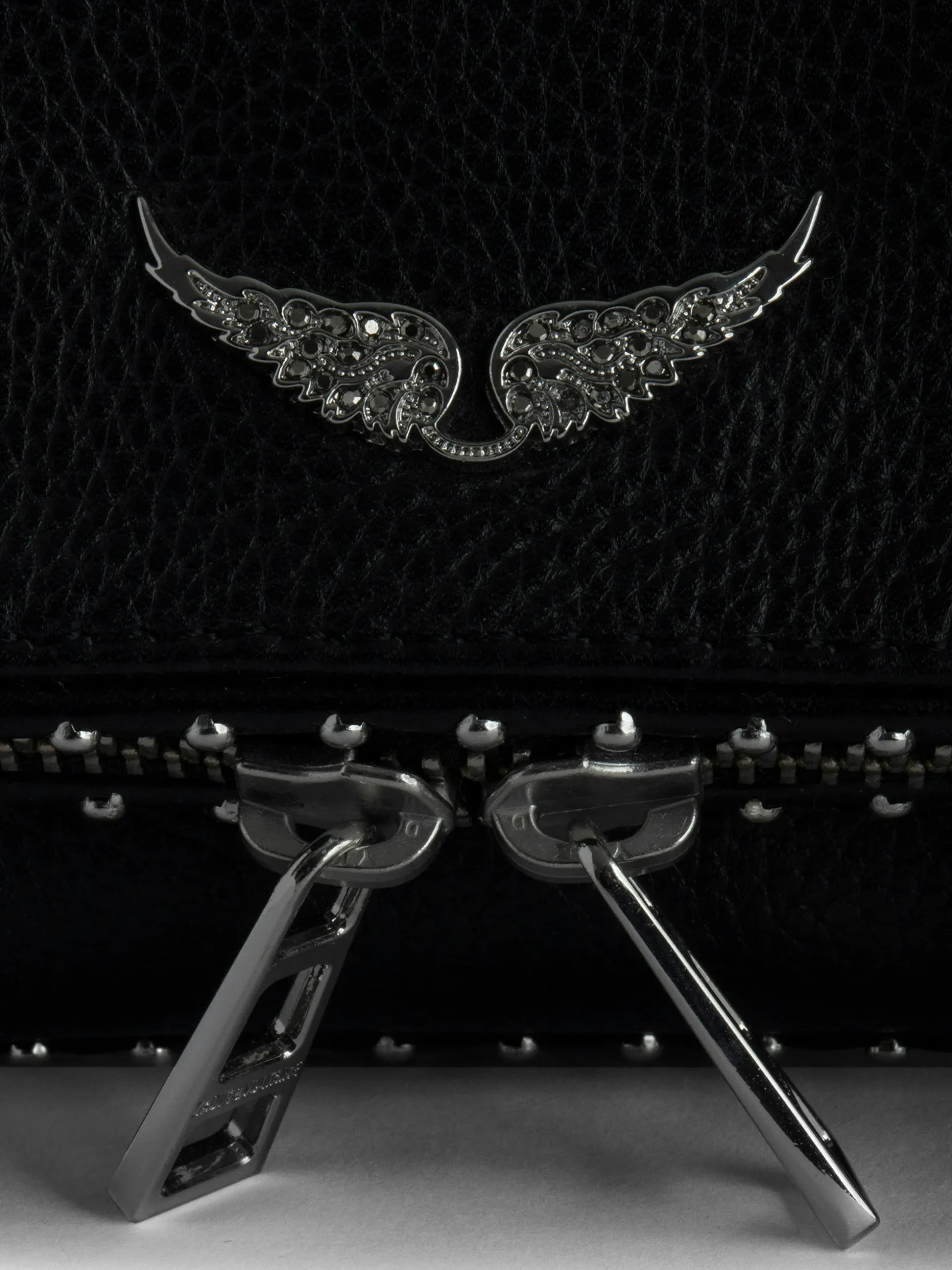 rock_nano_studs_clutch_3.webp Zadig&Voltaire Rock Nano Studs Clutch Black New