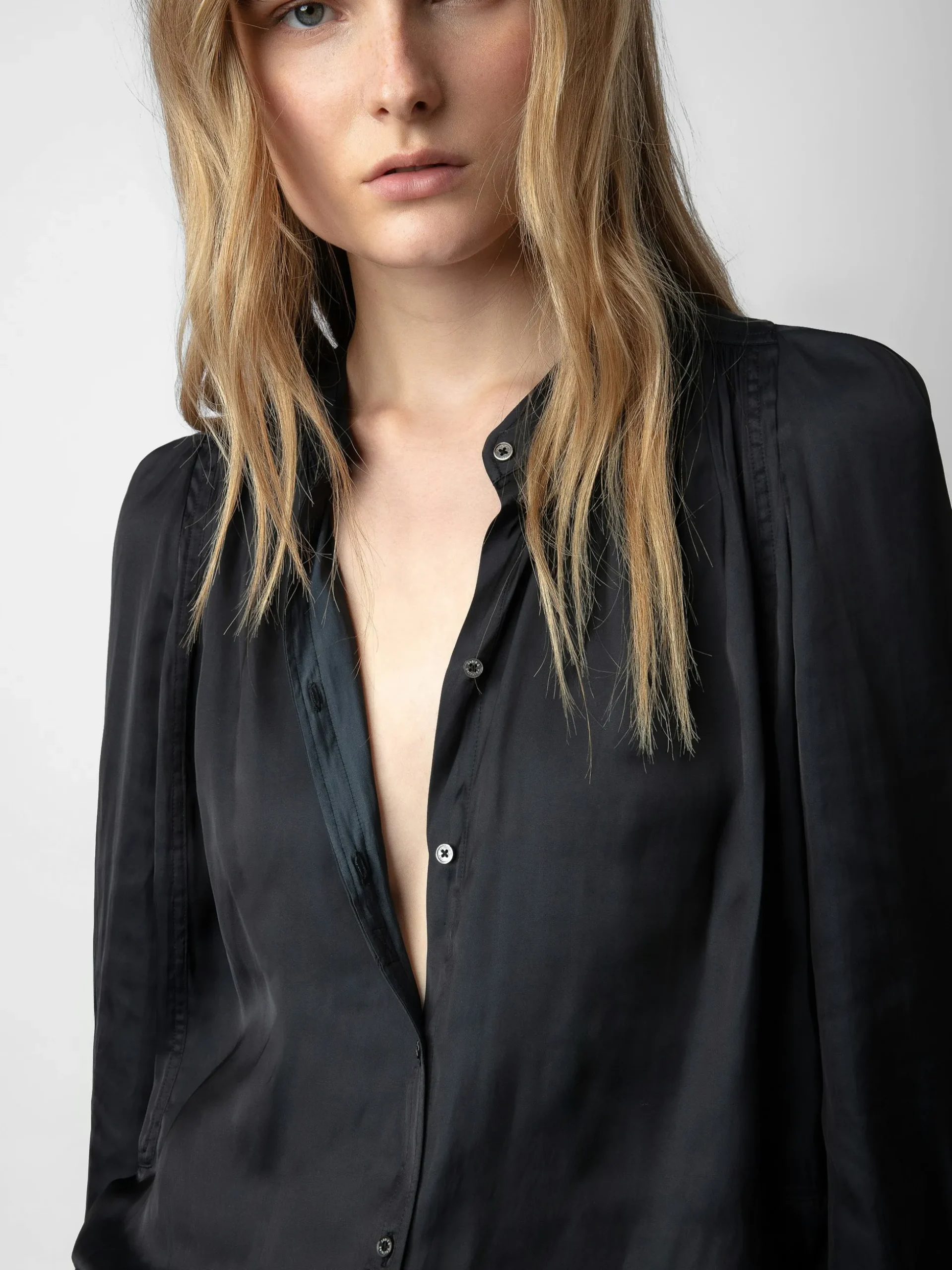 tchin_satin_blouse_2-1.webp Zadig&Voltaire Tchin Satin Blouse Black Hot