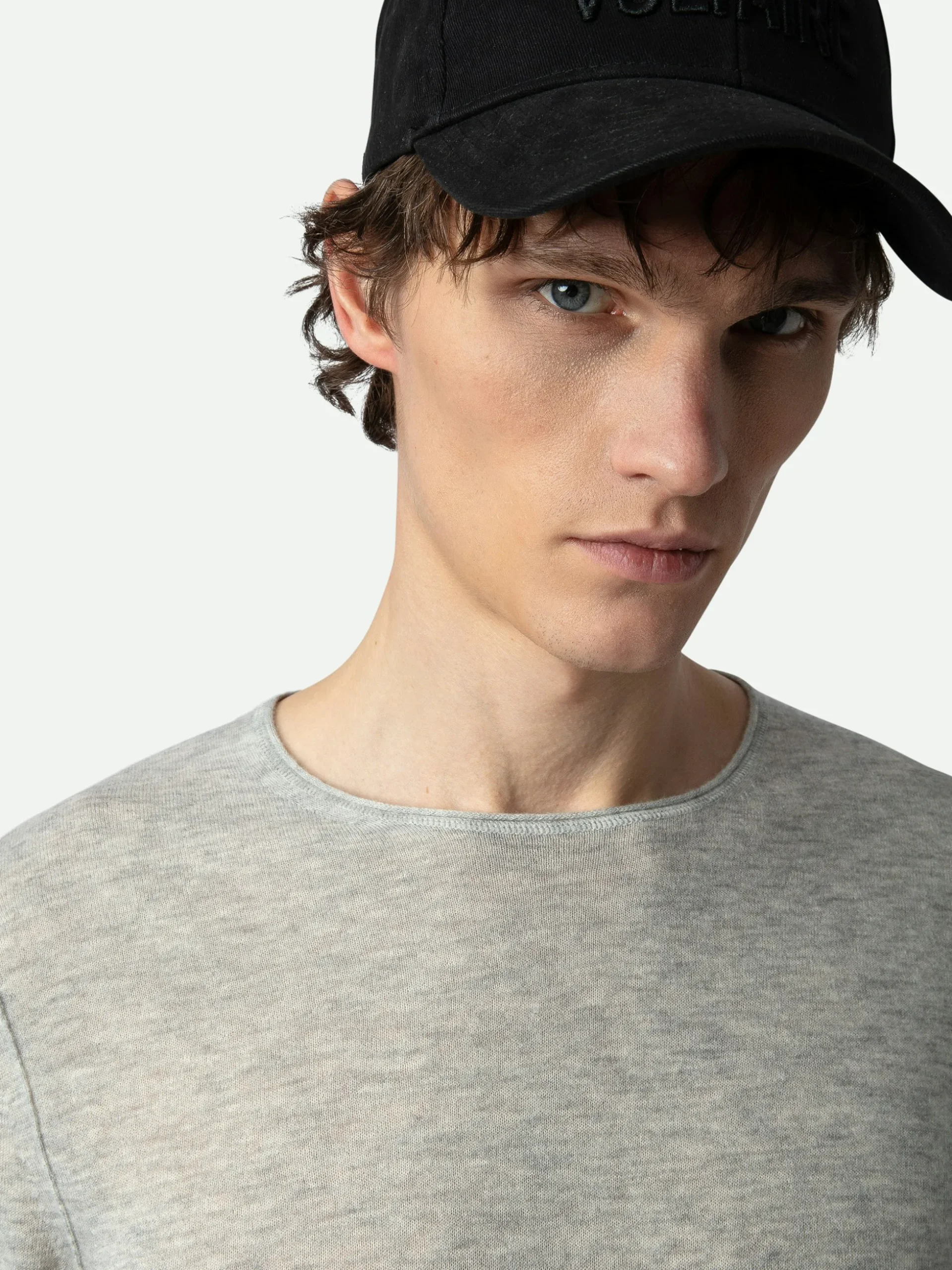 teiss_cashmere_sweater_3.webp Zadig&Voltaire Teiss Cashmere Sweater Light grey Shop